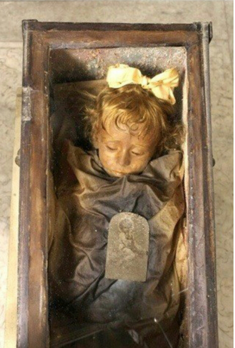 이탈리아의 잠자는 소녀 | 인스티즈