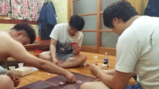 고스톱이 주는 인생교훈 10가지^^