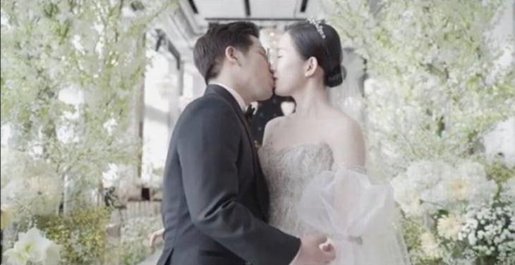 잘 살자 이슈종합 전 트위치 마이크 허 스트리머 흐앙 결혼식 참석한 스트리머 비난 여론 지속 개인적 선택일 뿐 마이크허 흐앙 전트위치코리아 스트리머 한동숙 네이버 블로그